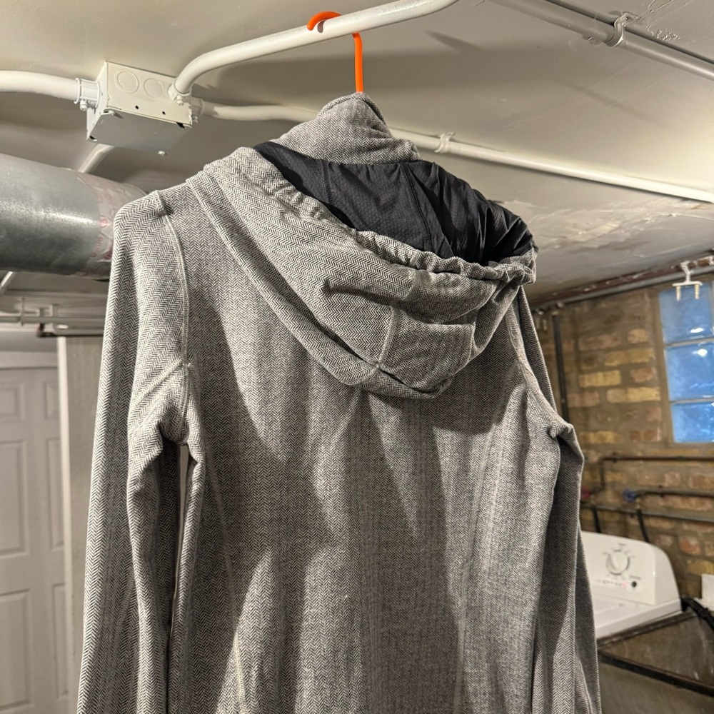 Lululemon Stride Define Jacket *Brushed Size 8 - Picture 6 of 10